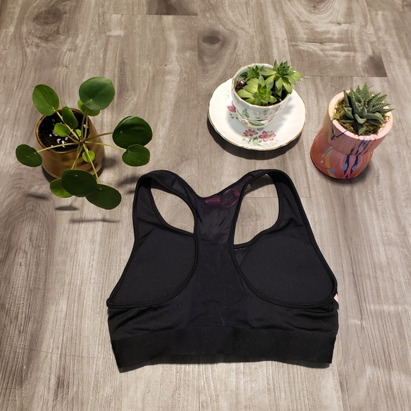 3FOR$60🥳 La SENZA Gradient Padded Sports Bra - Picture 3 of 3